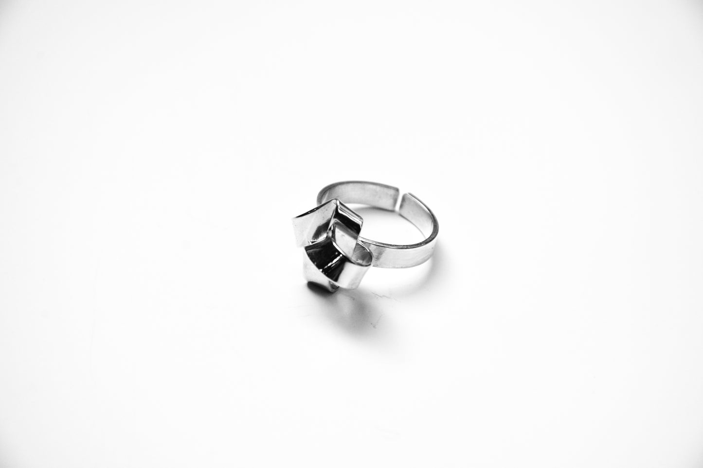 Spira Ring